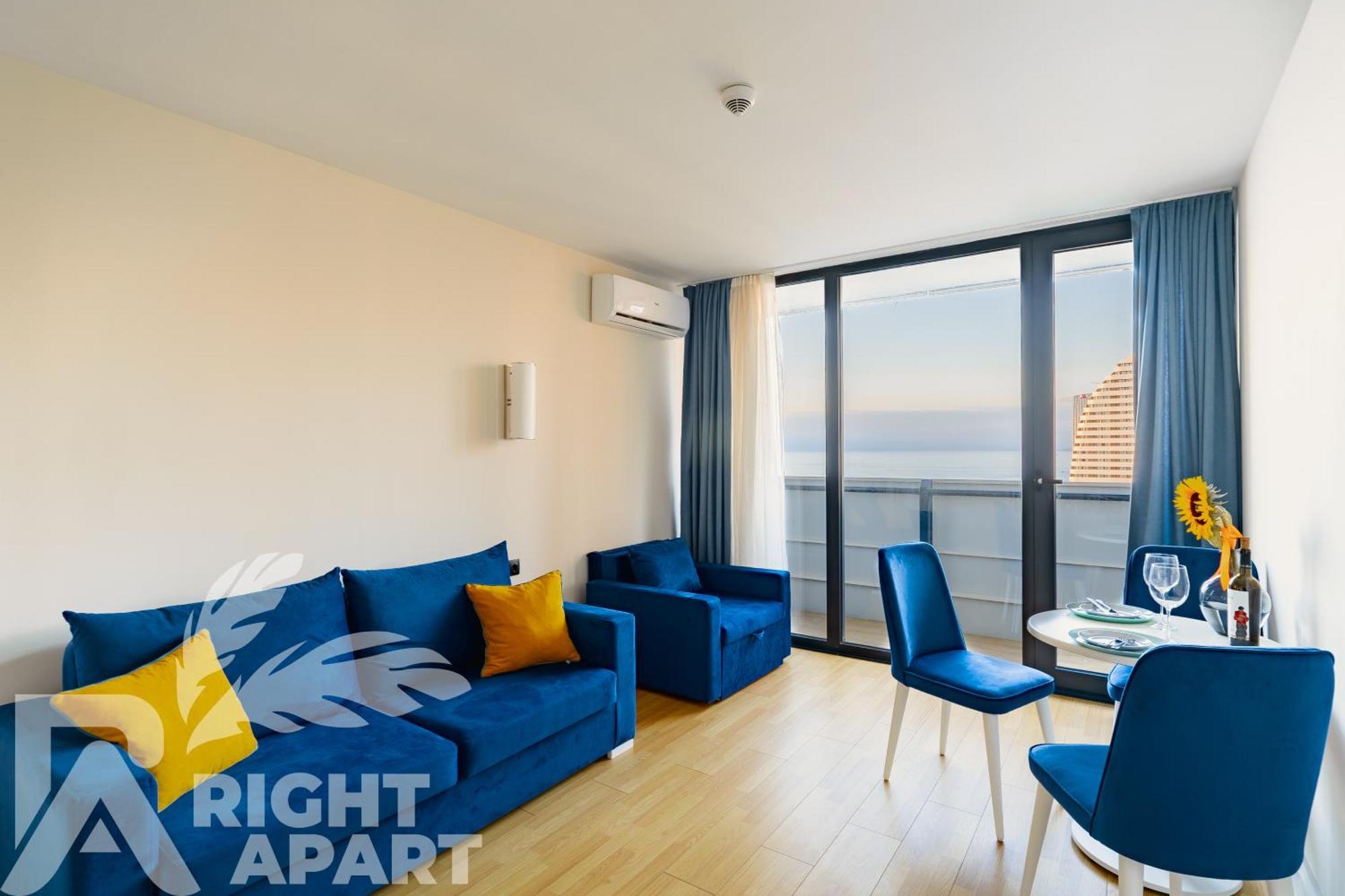 Orbi Sea View Apartment *