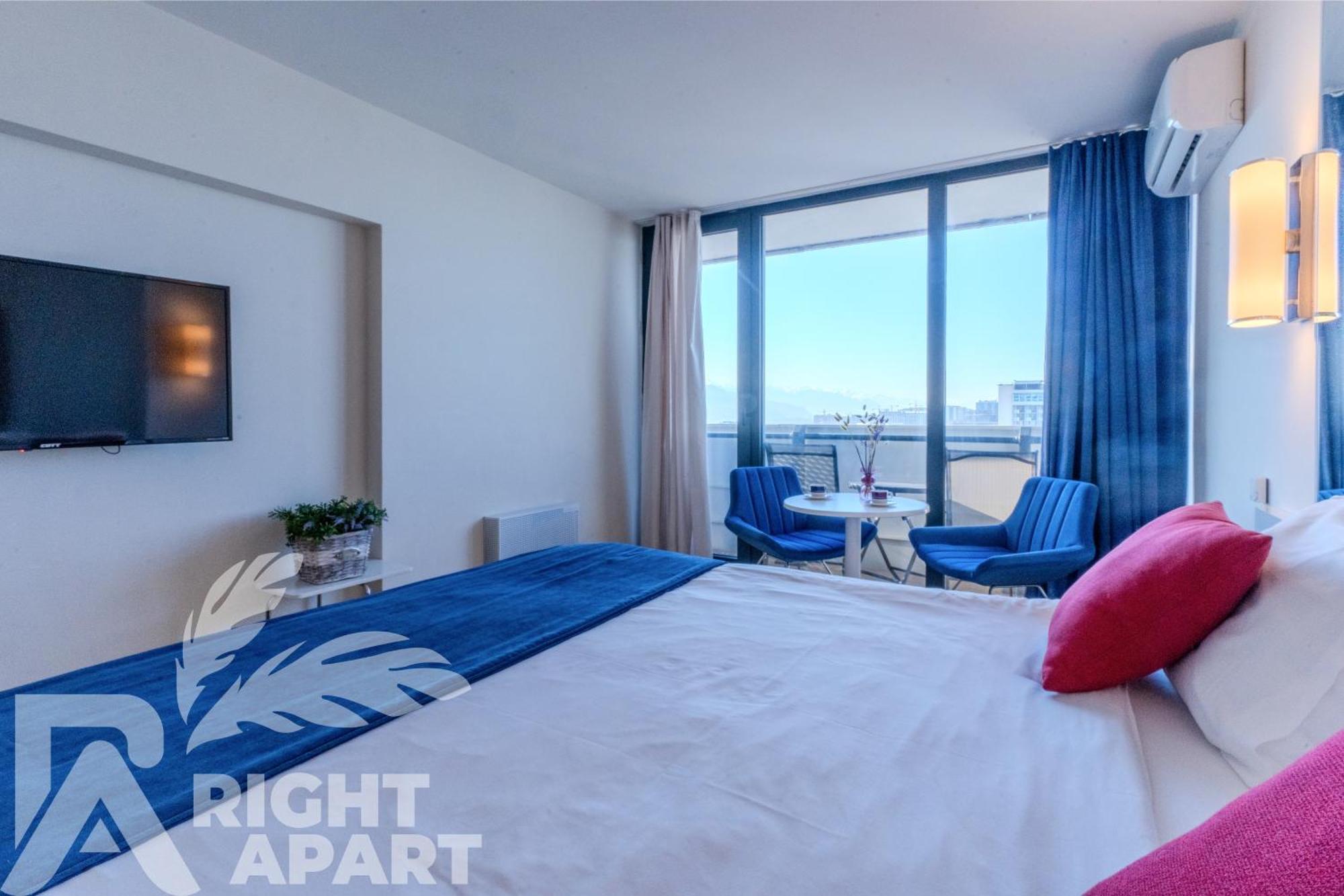 Orbi Sea View Apartment Batumi