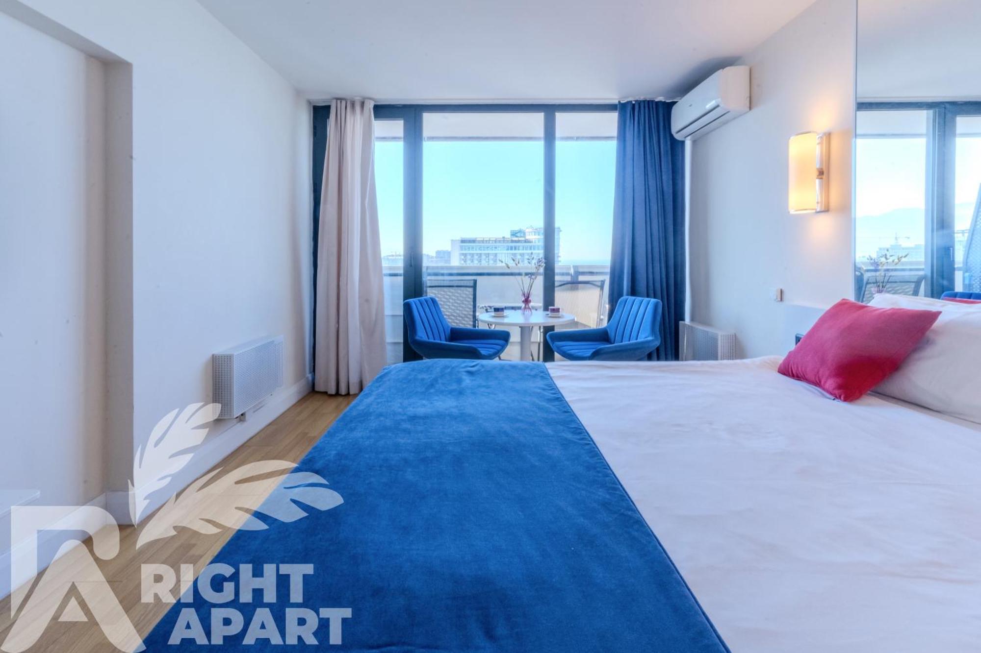 Orbi Sea View Apartment