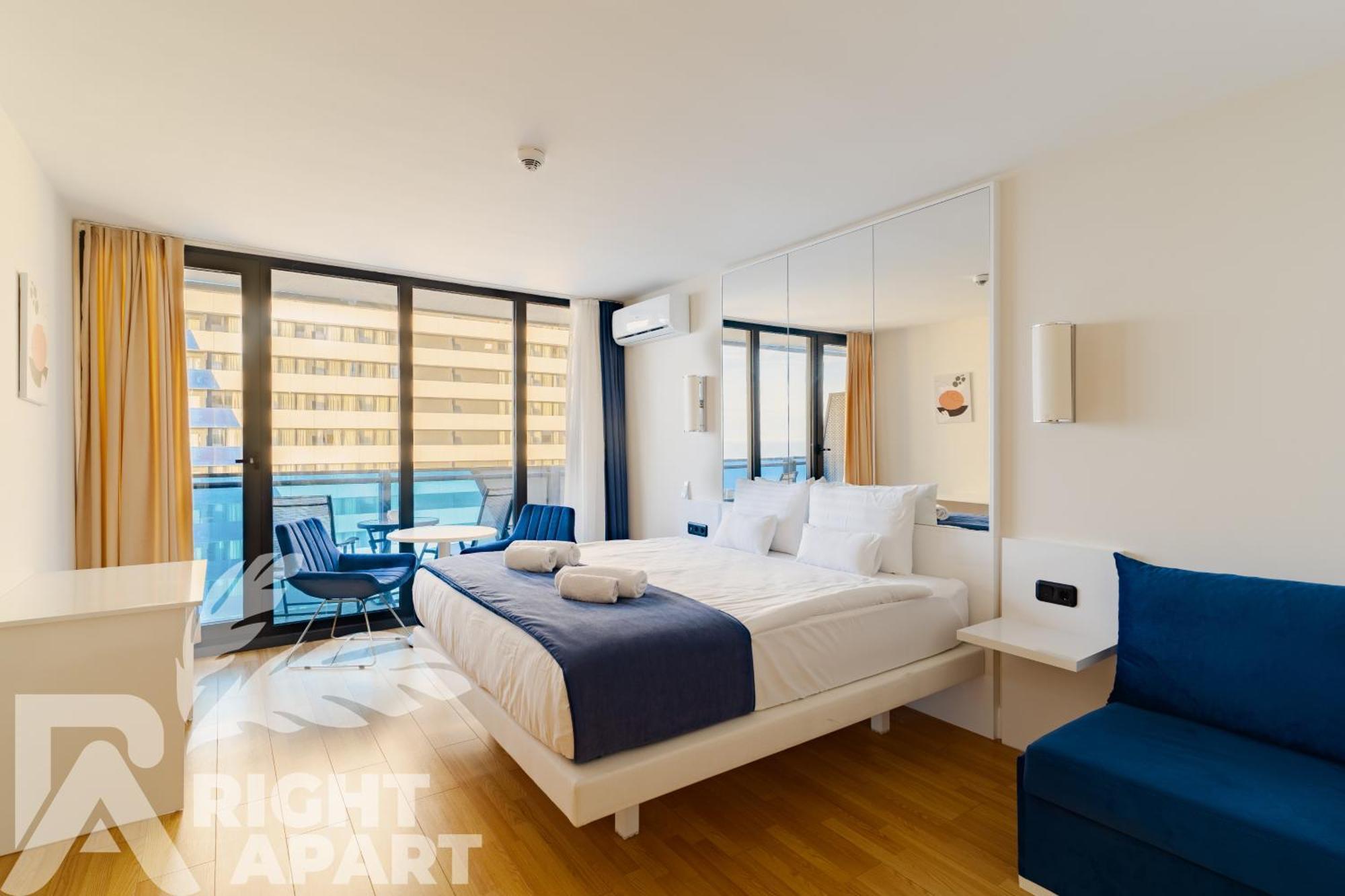 Apartment Orbi Sea View