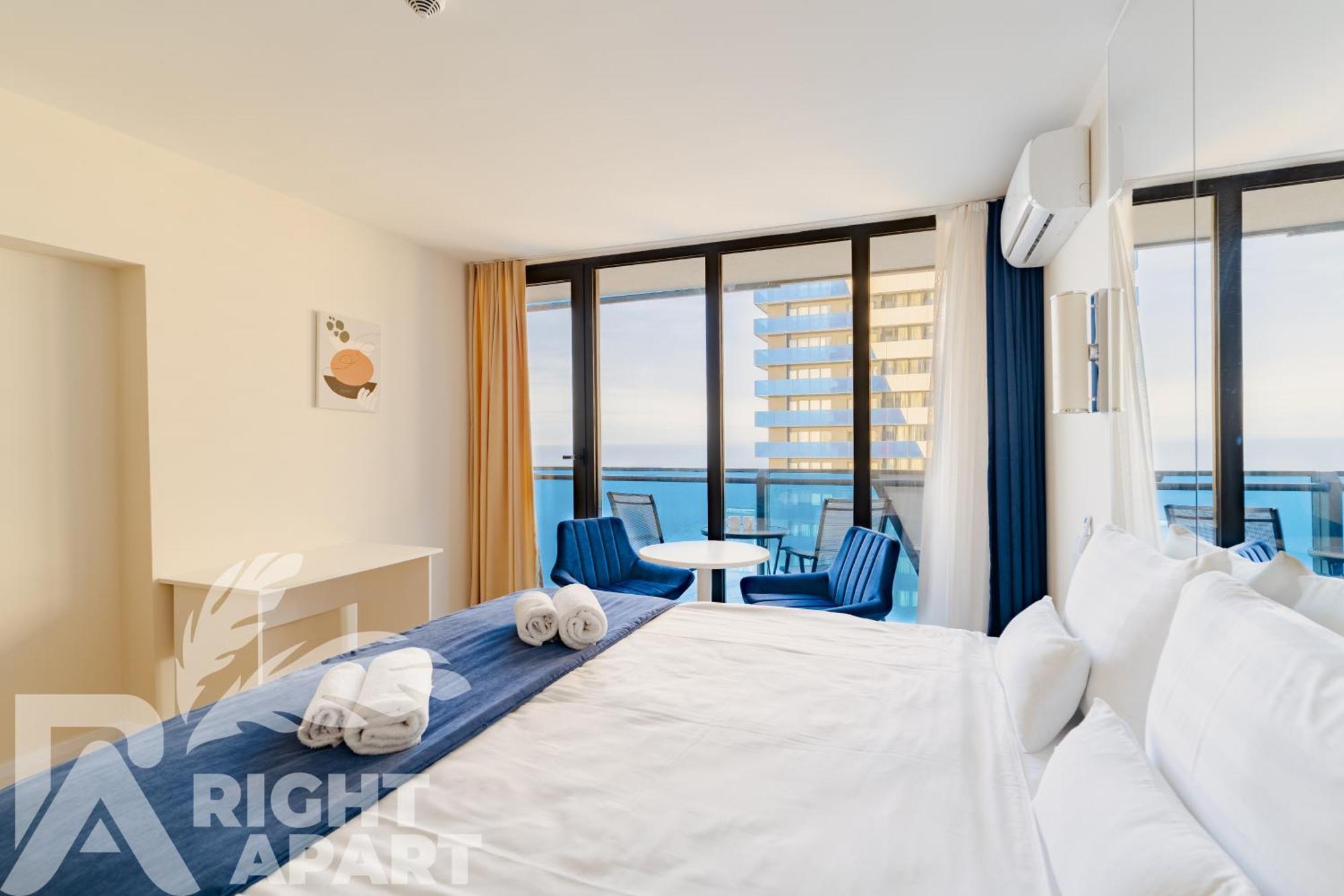 Orbi Sea View Apartment *